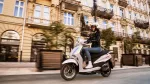 2021-yamaha-lts125-eu-pearl_white-action-001-03-jpg.webp | q2moto