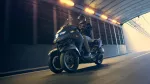 2023-yamaha-mw300-eu-petrol_blue-action-001-03-jpg.webp | q2moto