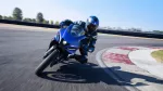 2025-yamaha-yzf-r125-eu-icon_blue-action-001-03 1 | q2moto